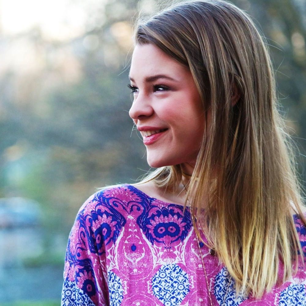 Meet your Posher, Caroline